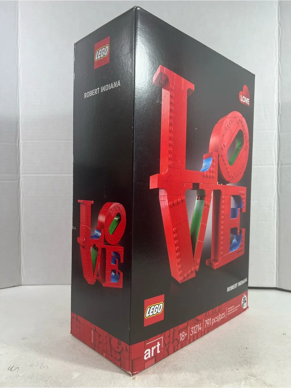 Lego Love By Robert Indiana 31214, 791 pieces!